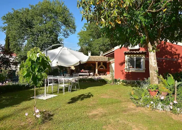 Hébergement de vacances Little Red In